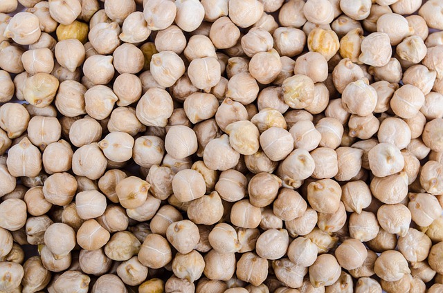 healthy chick peas image